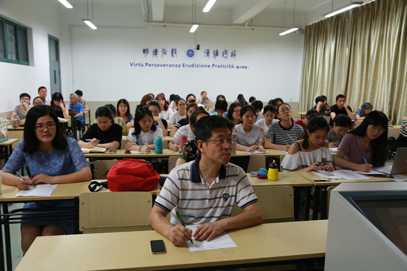 ZHAO8948_副本.jpg ZHAO8948_副本.jpg